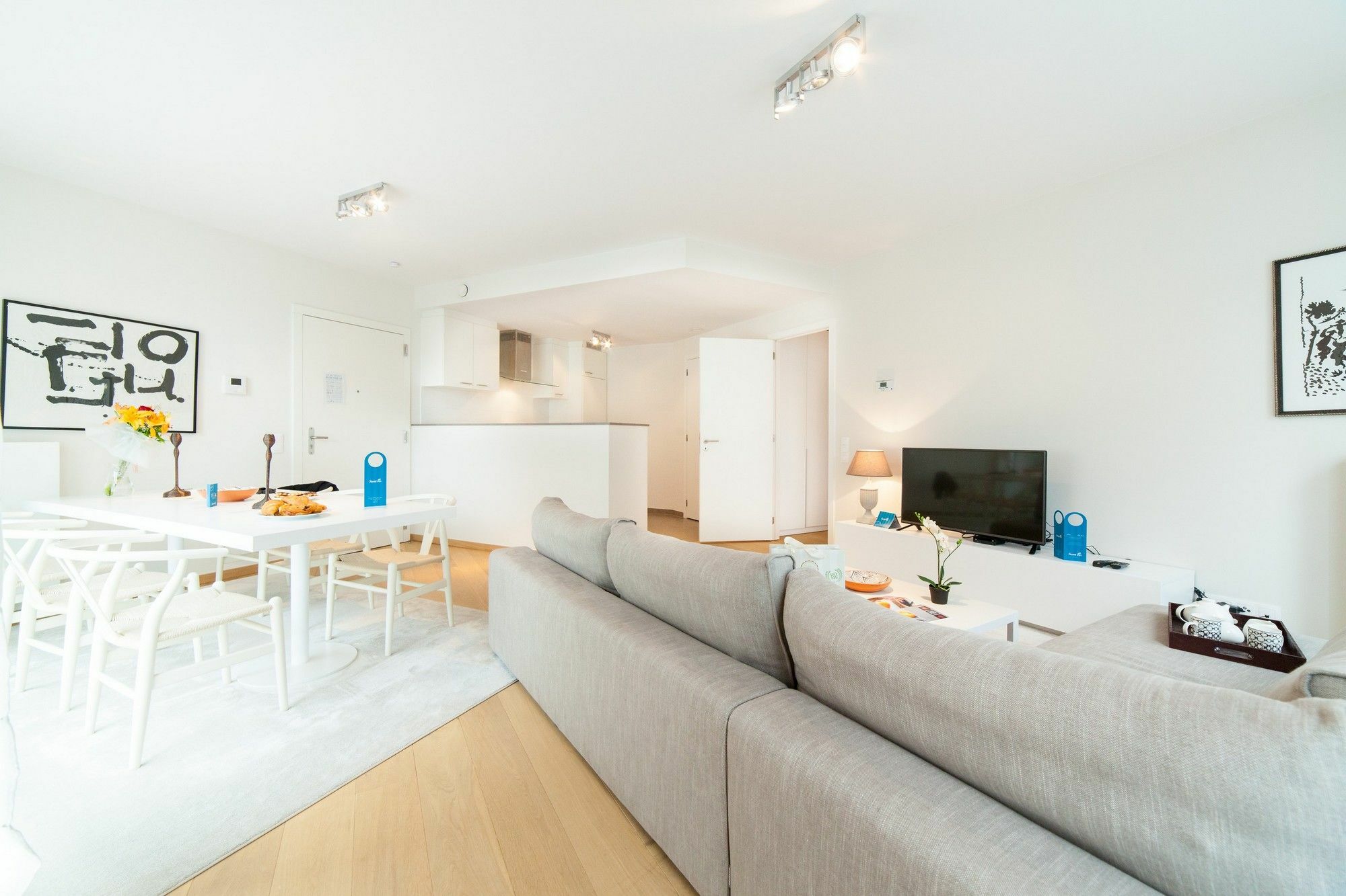 Sweet Inn Apartments - Madou บรัสเซลส์ ภายนอก รูปภาพ